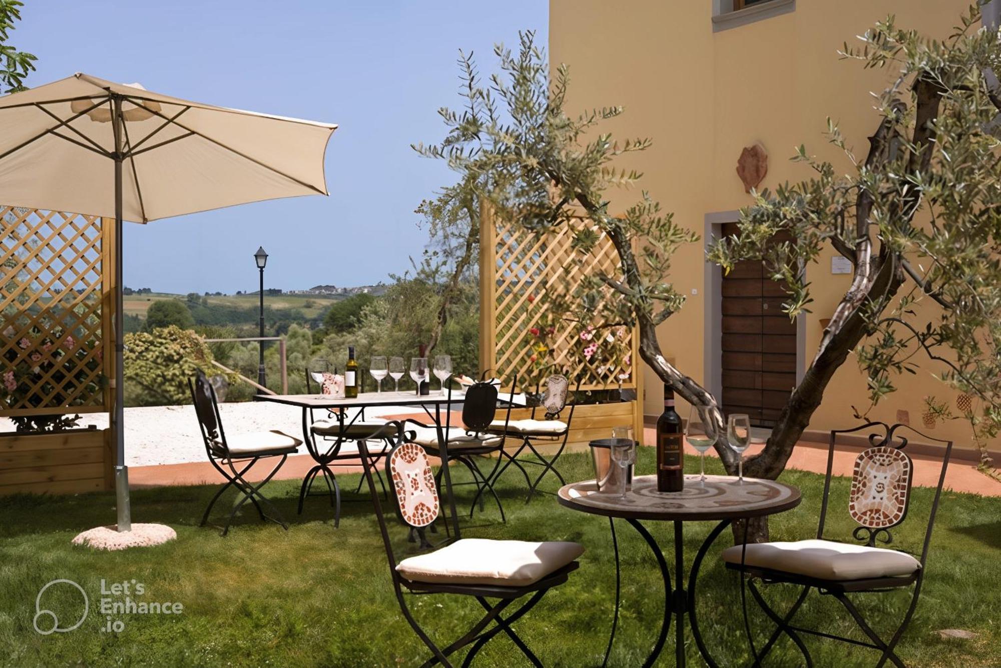 Le Torri Villa Barberino di Val dʼElsa Exteriör bild