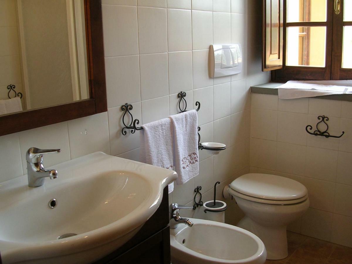 Le Torri Villa Barberino di Val dʼElsa Exteriör bild